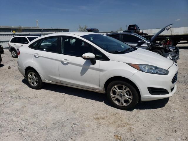 2015 Ford Fiesta SE