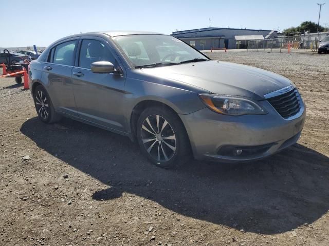 2013 Chrysler 200 Limited