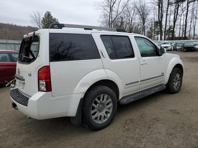 2008 Nissan Pathfinder LE