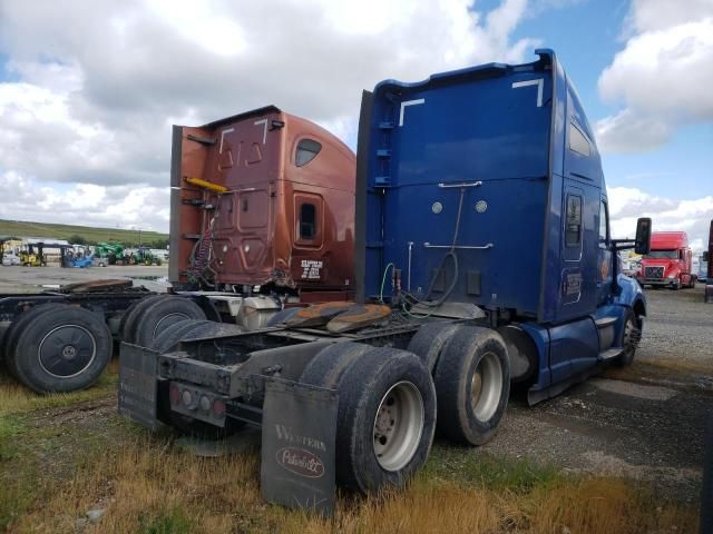 2017 Kenworth Construction T680