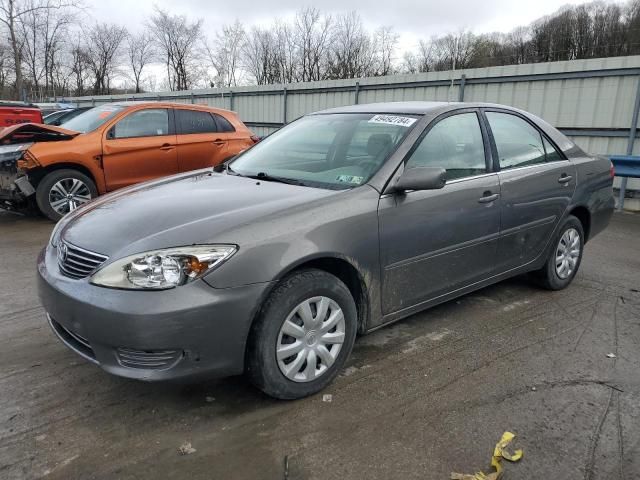 2005 Toyota Camry LE