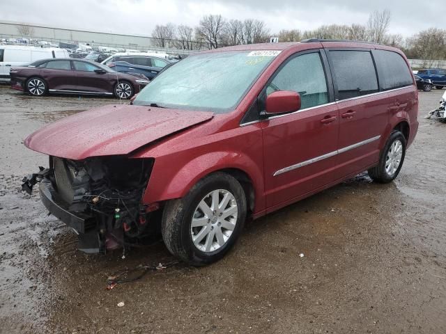 2013 Chrysler Town & Country Touring