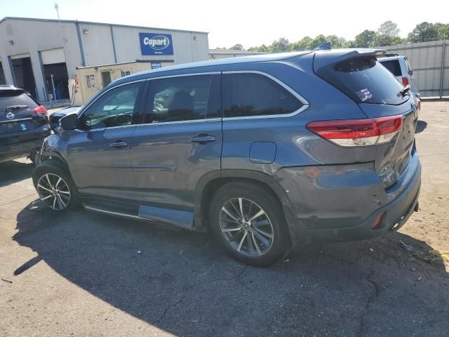 2018 Toyota Highlander SE