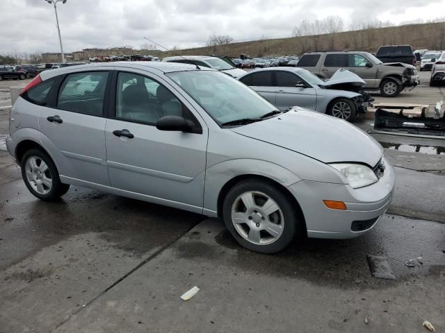 2005 Ford Focus ZX5