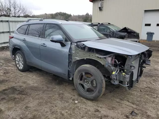 2023 Toyota Highlander Hybrid Limited