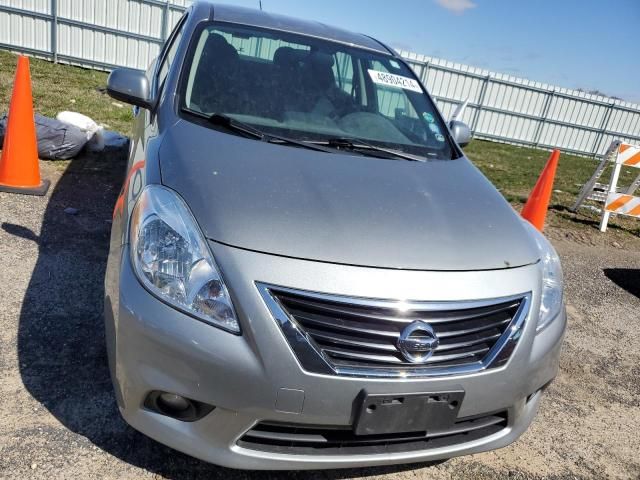 2013 Nissan Versa S