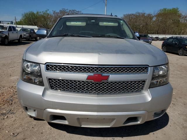 2011 Chevrolet Avalanche LTZ