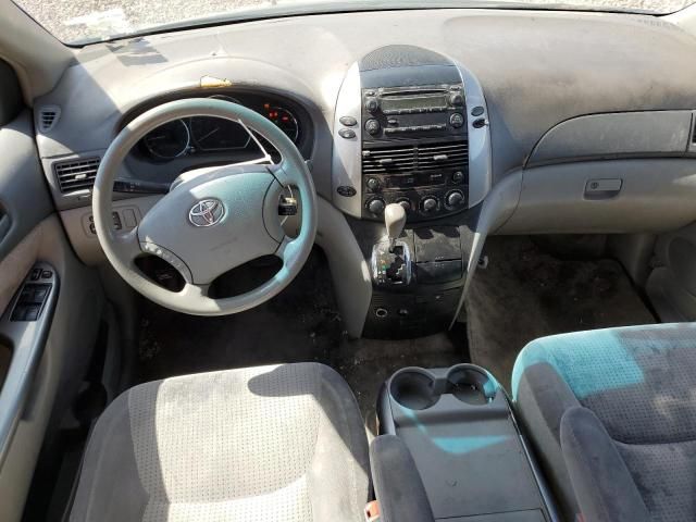 2007 Toyota Sienna CE