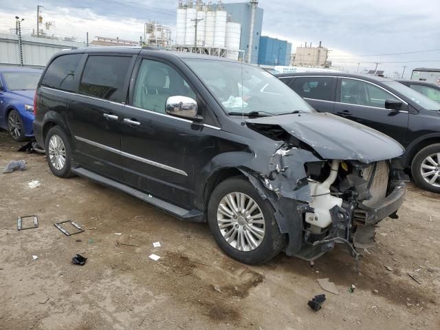 2013 Chrysler Town & Country Limited