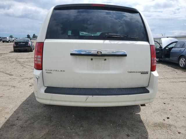 2010 Chrysler Town & Country Touring