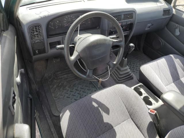 1996 Nissan Truck King Cab SE