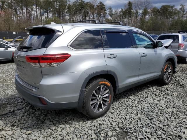 2019 Toyota Highlander SE