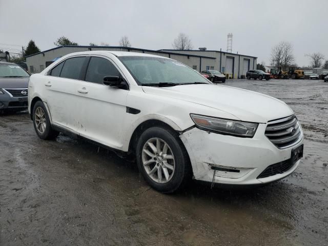 2013 Ford Taurus SE