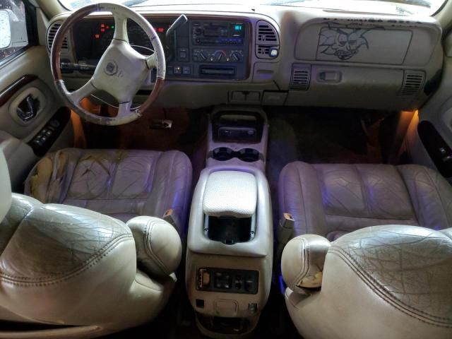 2000 Cadillac Escalade