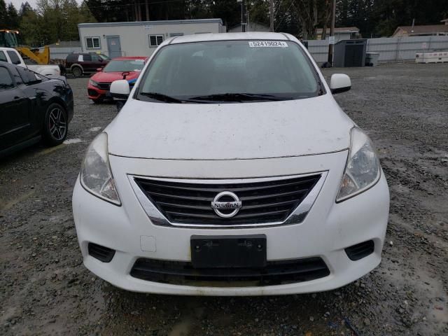 2014 Nissan Versa S