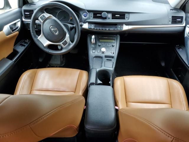 2013 Lexus CT 200