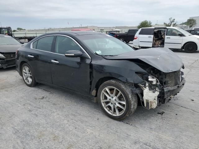 2010 Nissan Maxima S