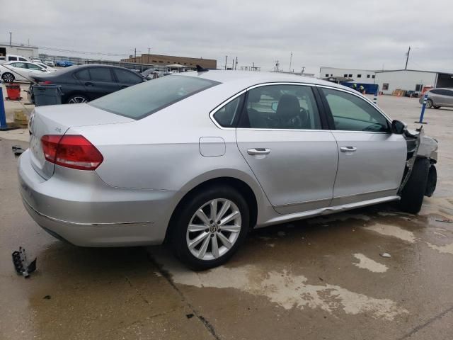 2013 Volkswagen Passat SEL