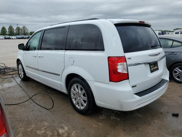 2016 Chrysler Town & Country Touring