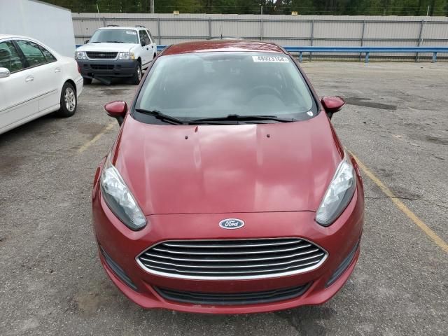 2015 Ford Fiesta SE