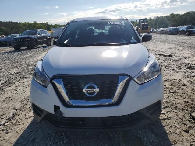 2020 Nissan Kicks S