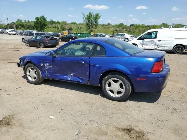 2004 Ford Mustang