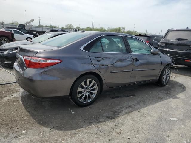 2016 Toyota Camry XSE