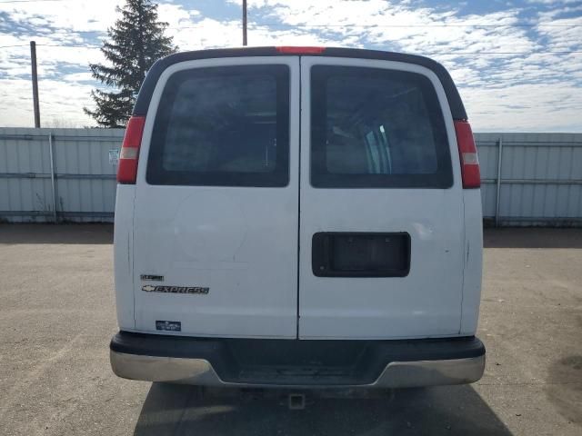 2010 Chevrolet Express G2500