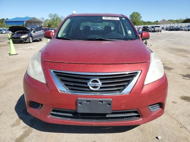 2013 Nissan Versa S