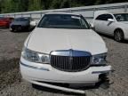 2002 Lincoln Town Car Signature