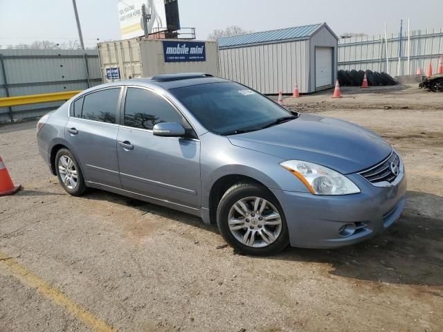 2010 Nissan Altima Base