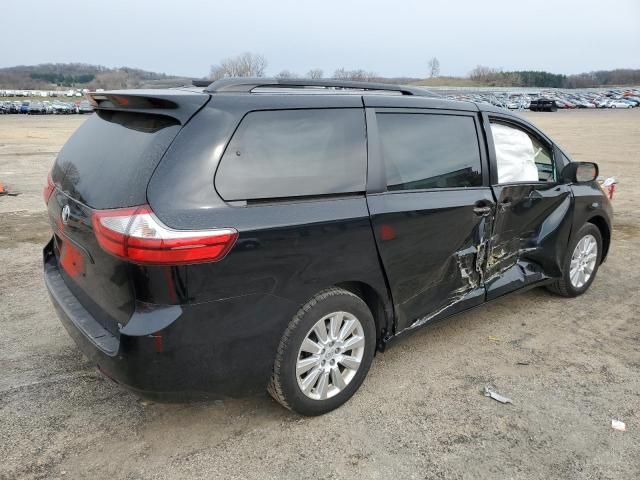 2015 Toyota Sienna XLE