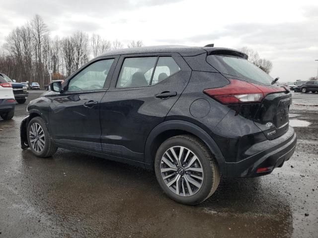 2022 Nissan Kicks SV