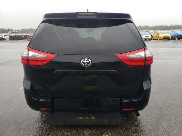 2020 Toyota Sienna L