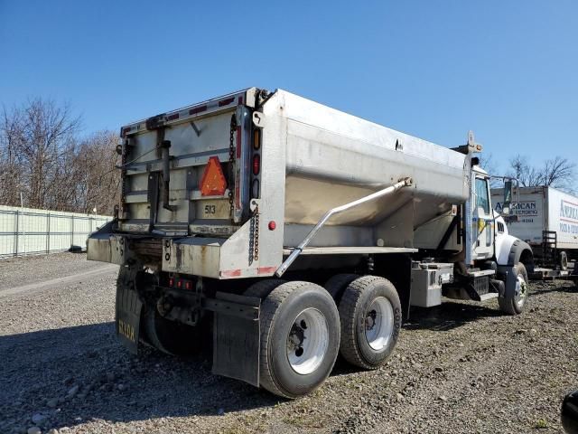 2010 Mack 700 GU700