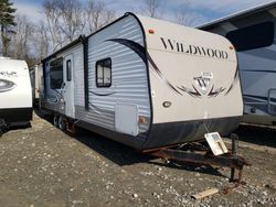 Camiones dañados por inundaciones a la venta en subasta: 2014 Wildcat Trailer