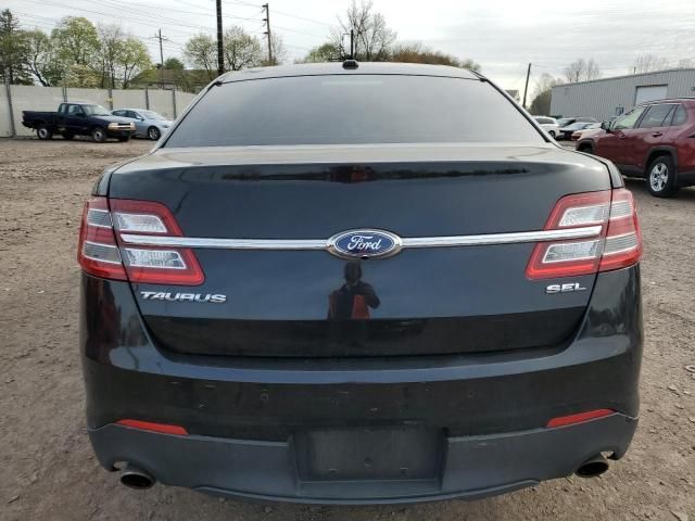 2016 Ford Taurus SEL