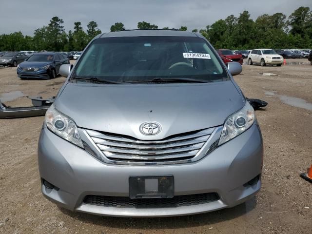 2012 Toyota Sienna LE