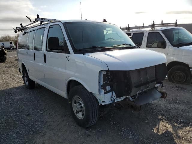 2020 Chevrolet Express G2500