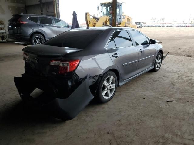 2014 Toyota Camry Hybrid