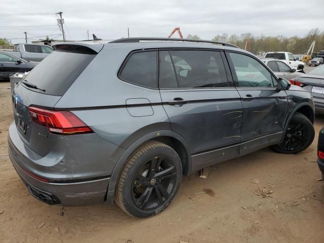 2024 Volkswagen Tiguan SE R-LINE Black