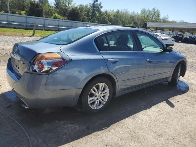 2010 Nissan Altima Base