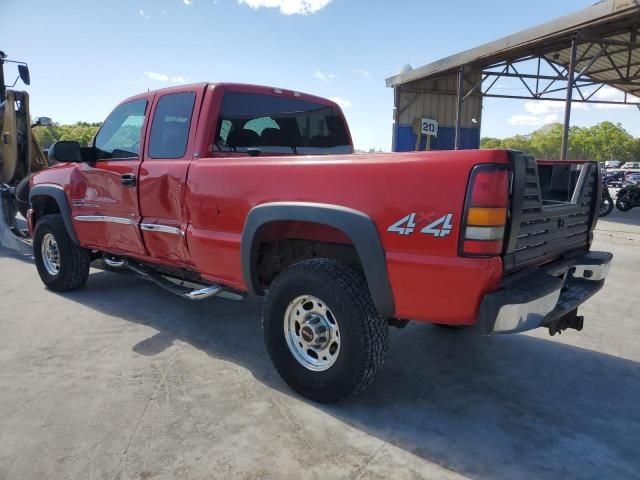 2004 GMC Sierra K2500 Heavy Duty