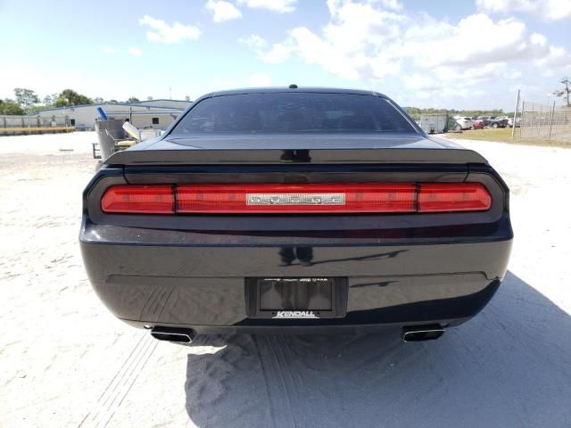 2012 Dodge Challenger SXT