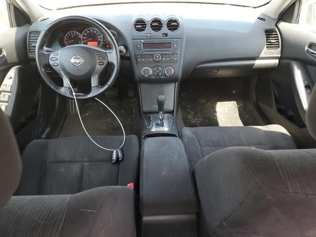 2010 Nissan Altima Base