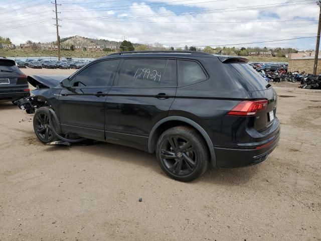 2024 Volkswagen Tiguan SE R-LINE Black