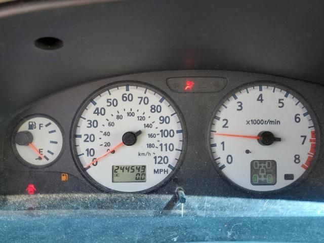 2001 Nissan Pathfinder LE