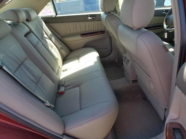 2005 Toyota Camry LE