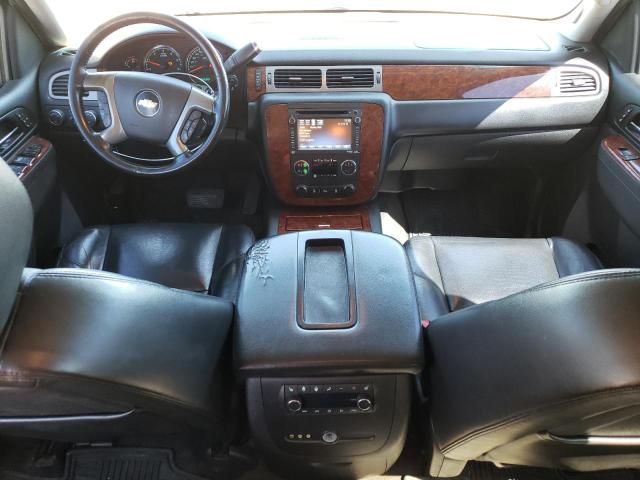 2013 Chevrolet Suburban K1500 LTZ