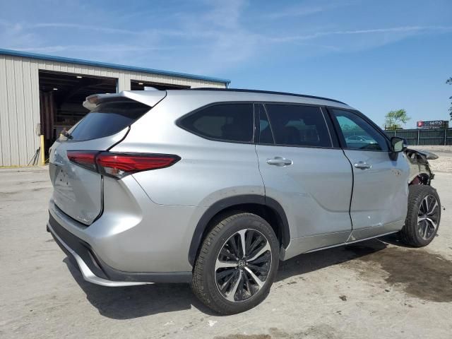 2021 Toyota Highlander XSE